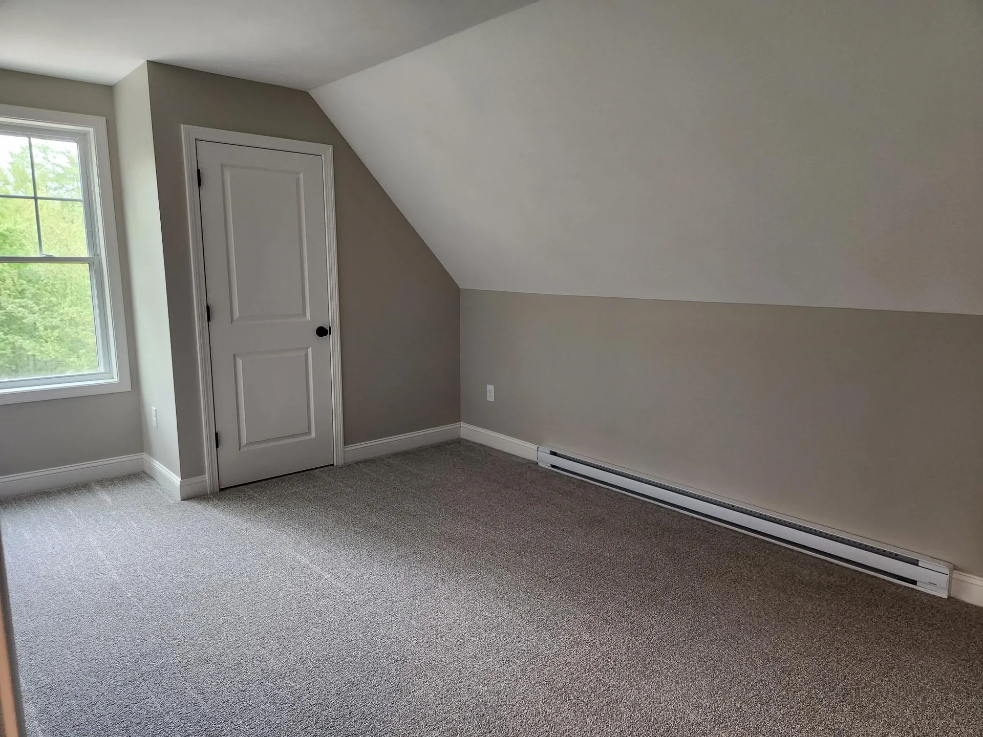 10 Phyllis Avenue Raymond NH 03077
