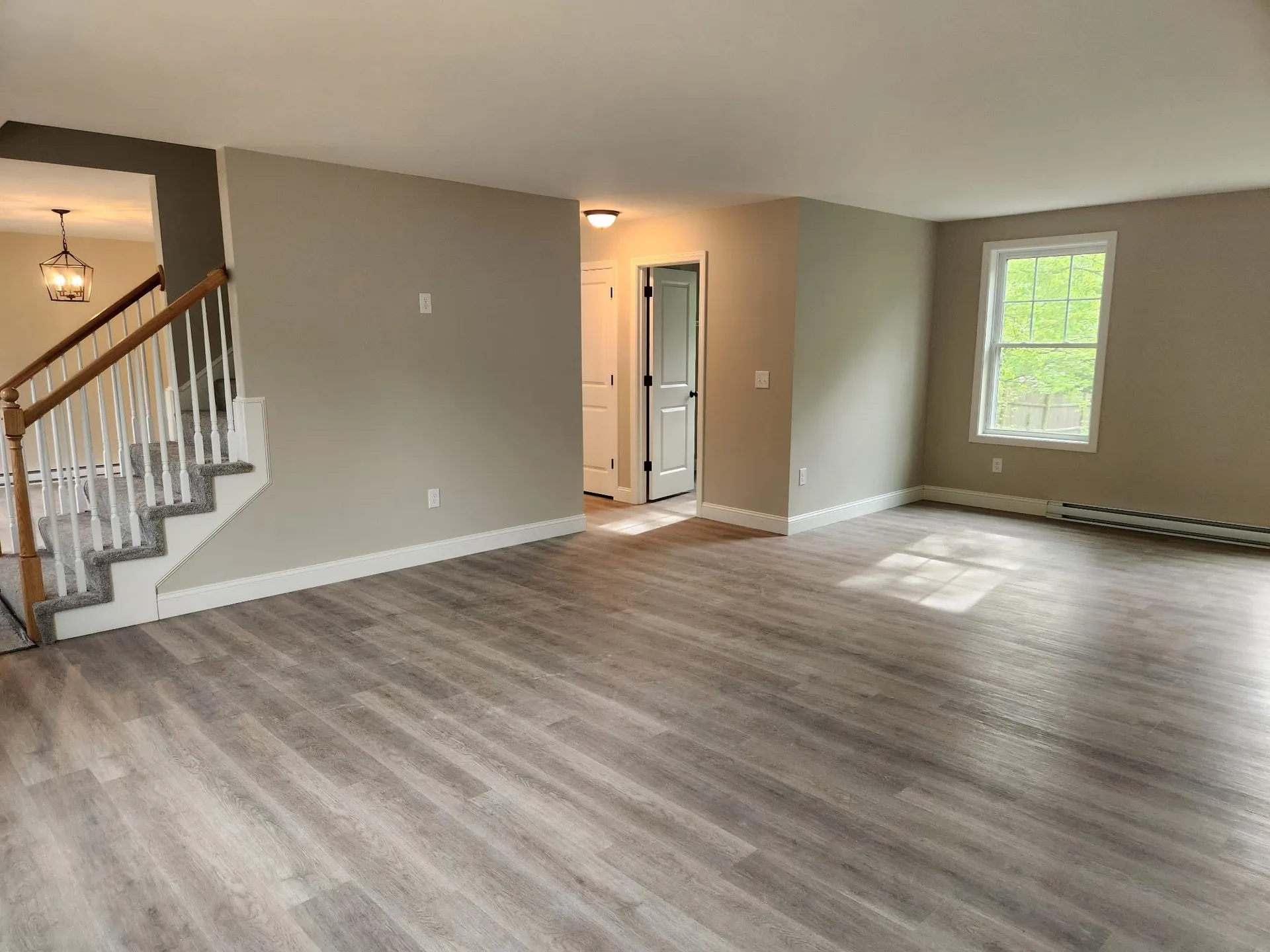 10 Phyllis Avenue Raymond NH 03077