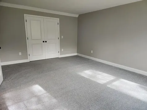 10 Phyllis Avenue Raymond NH 03077