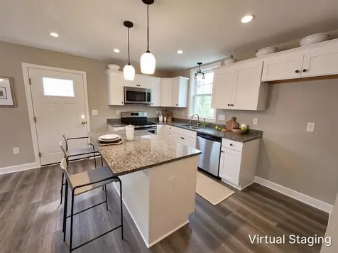 10 Phyllis Avenue Raymond NH 03077