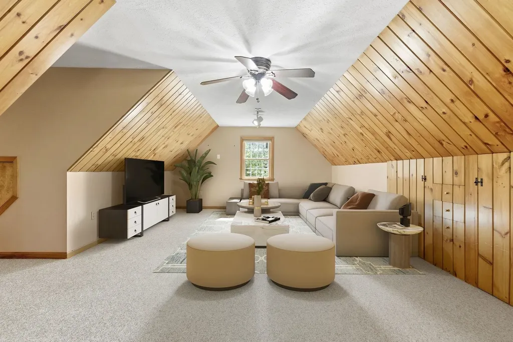 82 Truell Road Hollis NH 03049