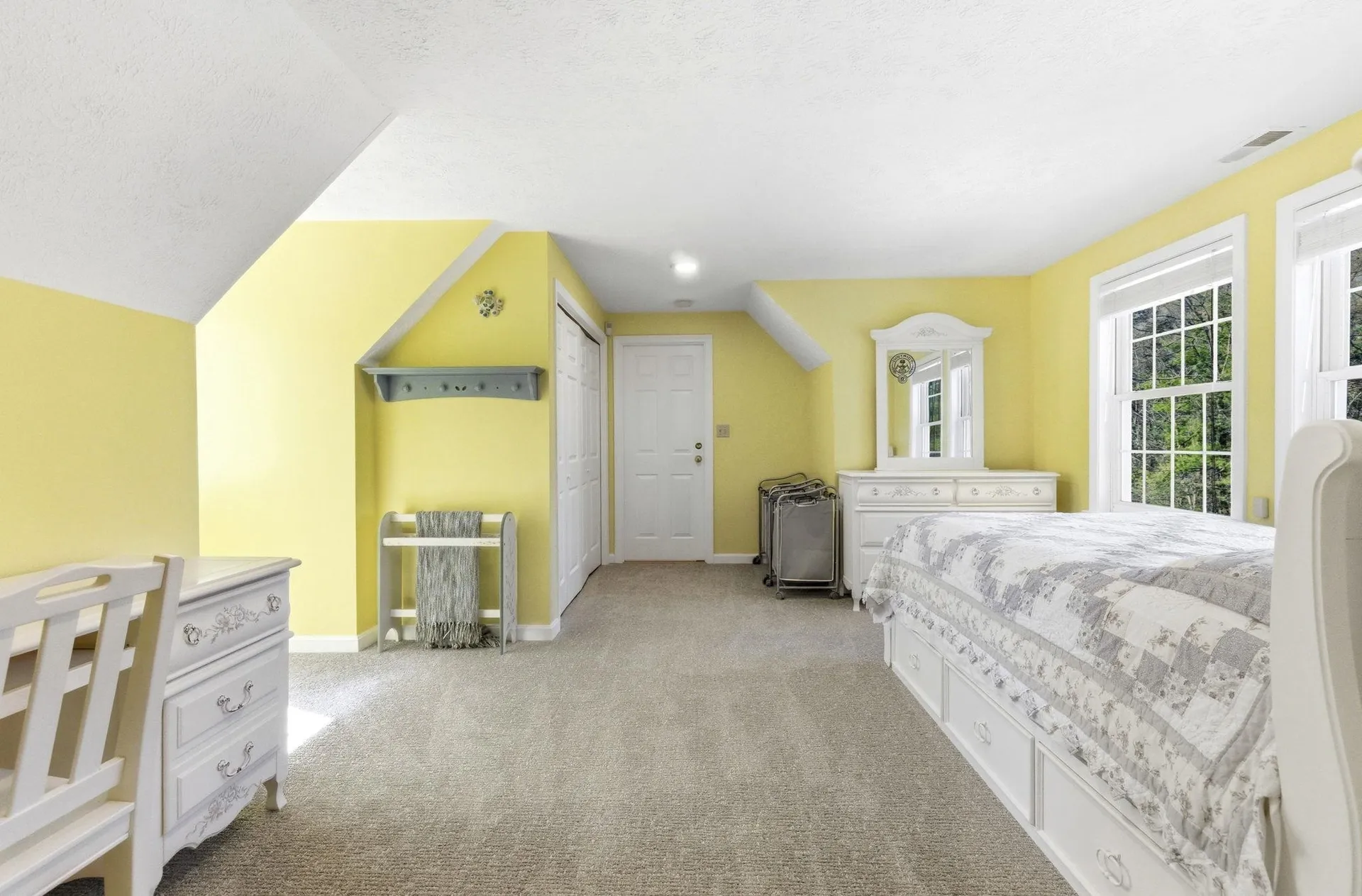 82 Truell Road Hollis NH 03049