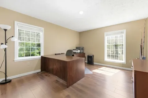 82 Truell Road Hollis NH 03049