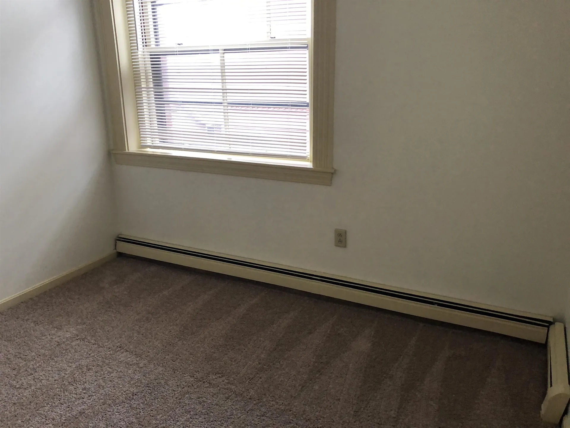 521 Pine Street Manchester NH 03102