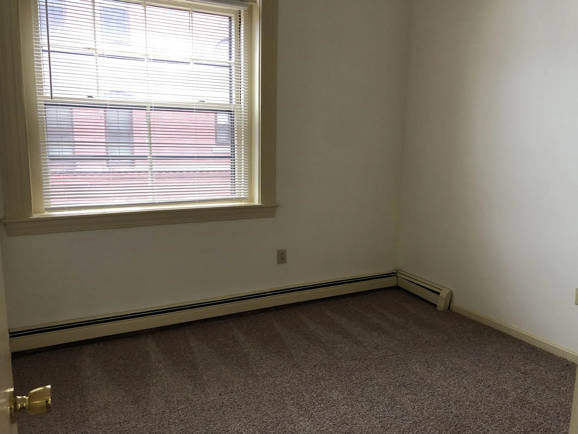 521 Pine Street Manchester NH 03102
