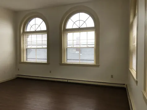 521 Pine Street Manchester NH 03102