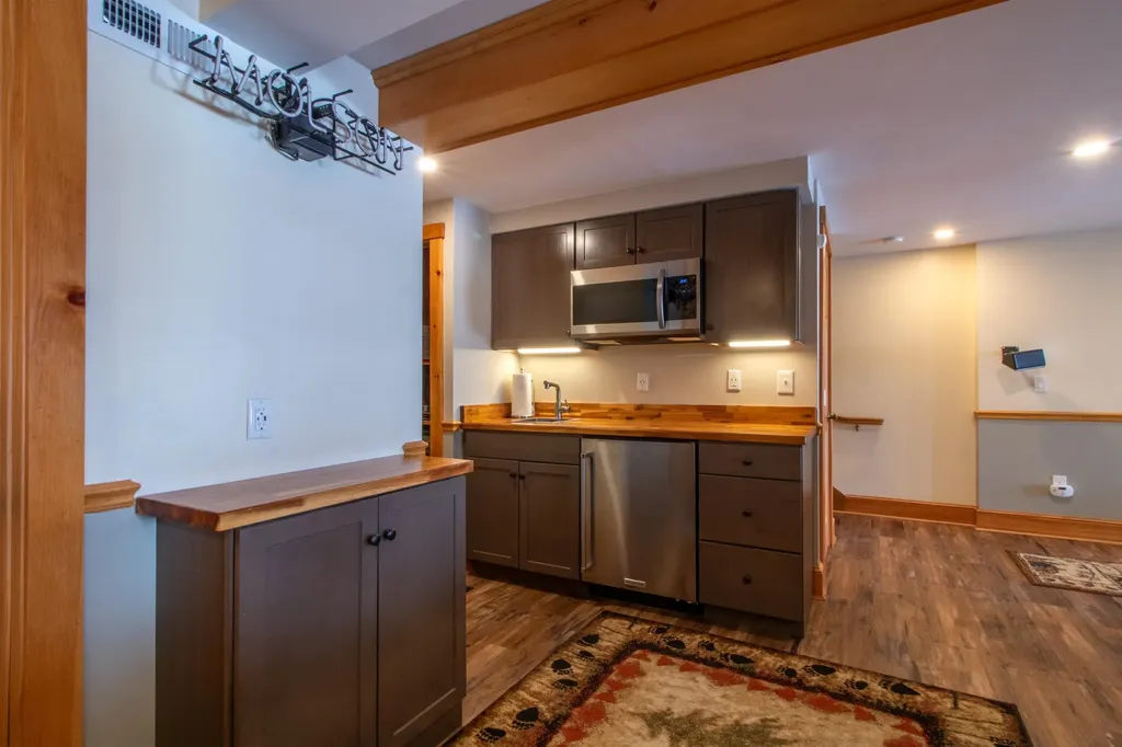 206 Cottage Road Brighton VT 05846