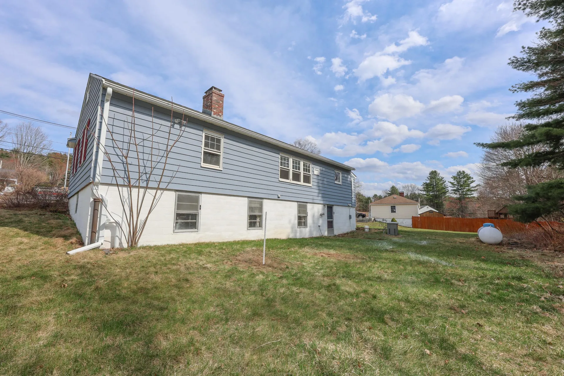 35 Indian Ridge Road Hopkinton NH 03229