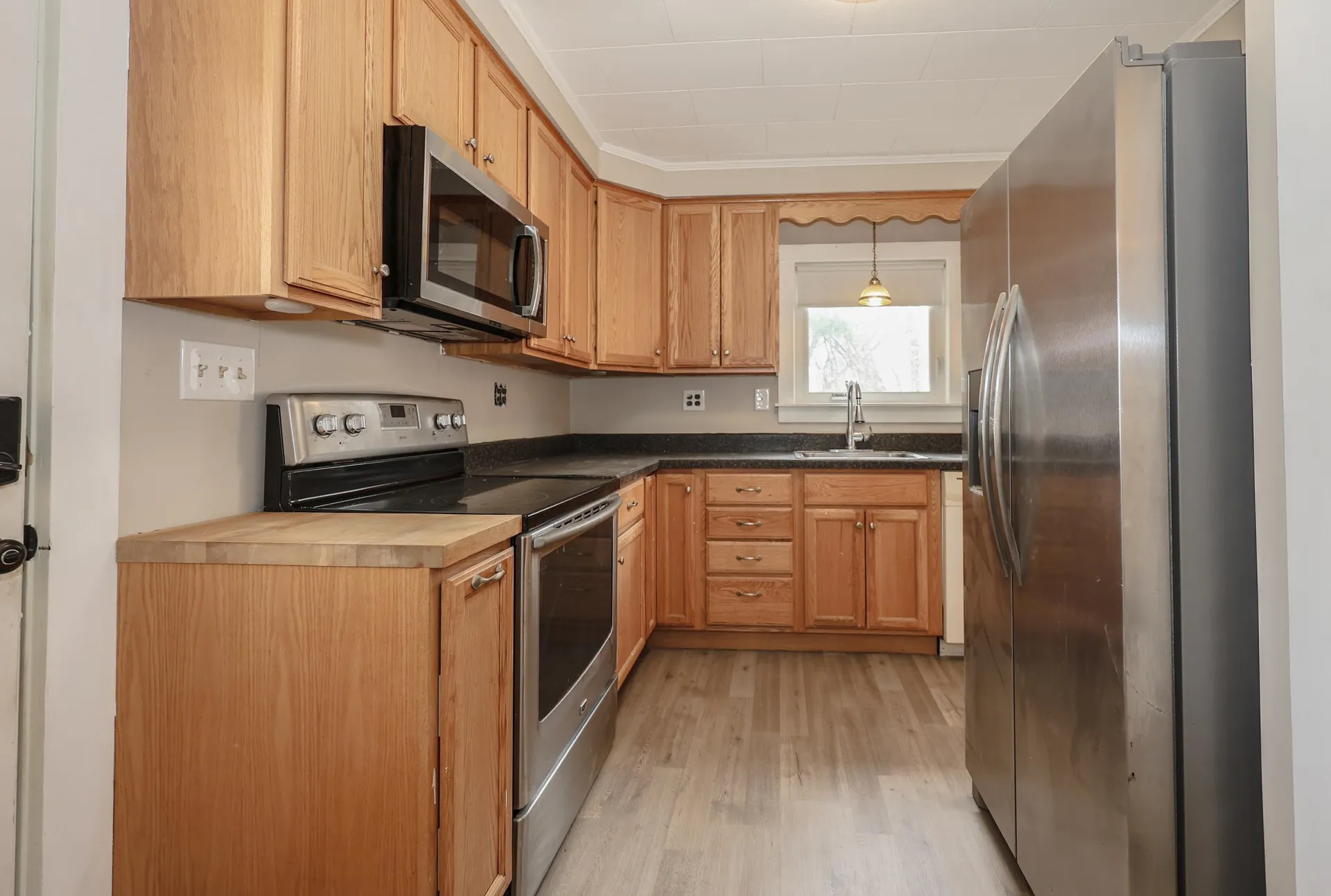 35 Indian Ridge Road Hopkinton NH 03229
