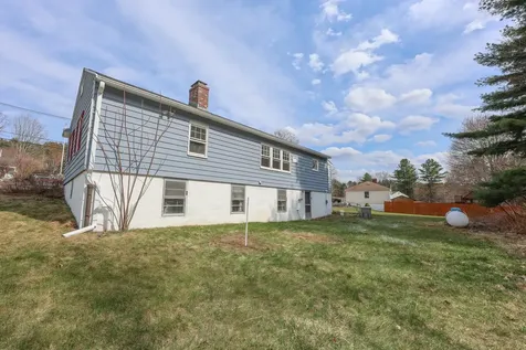35 Indian Ridge Road Hopkinton NH 03229
