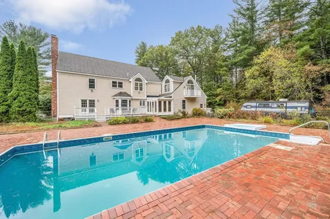 84 Irene Drive Hollis NH 03049