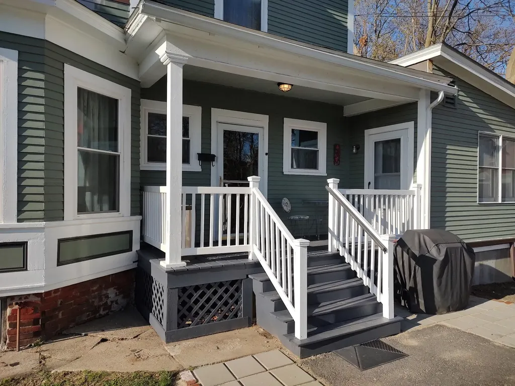 34 High Street Claremont NH 03743