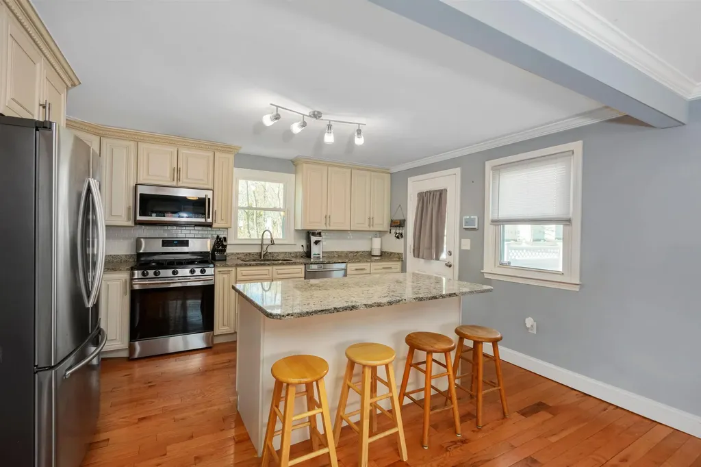2 Forge Drive Nashua NH 03060