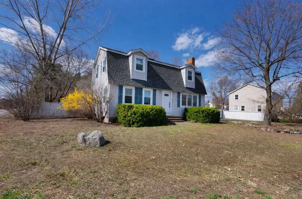 2 Forge Drive Nashua NH 03060