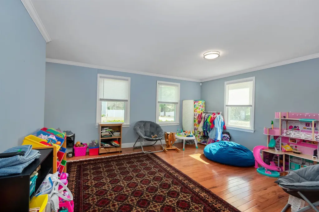 2 Forge Drive Nashua NH 03060