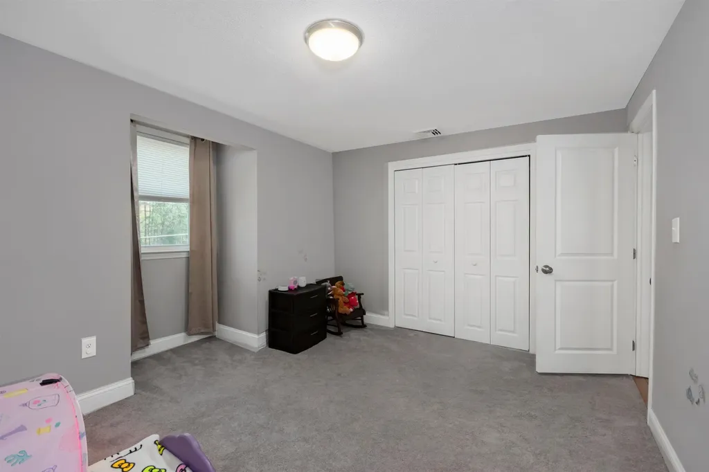 2 Forge Drive Nashua NH 03060
