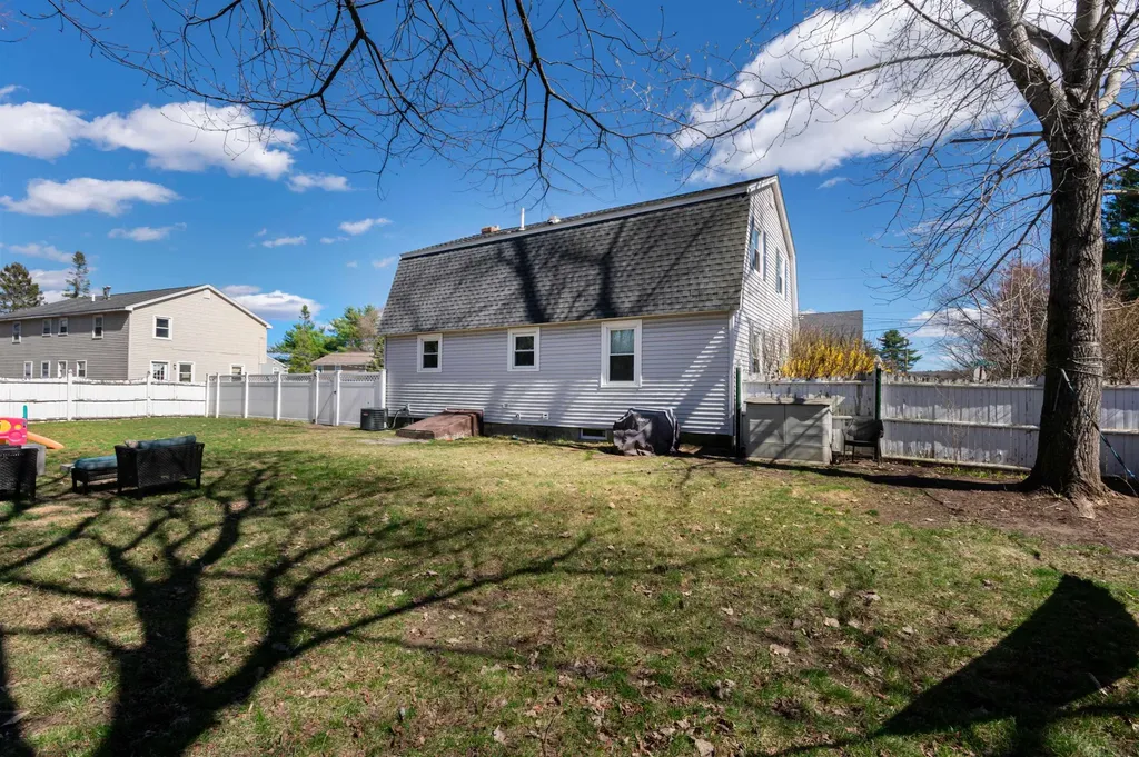 2 Forge Drive Nashua NH 03060