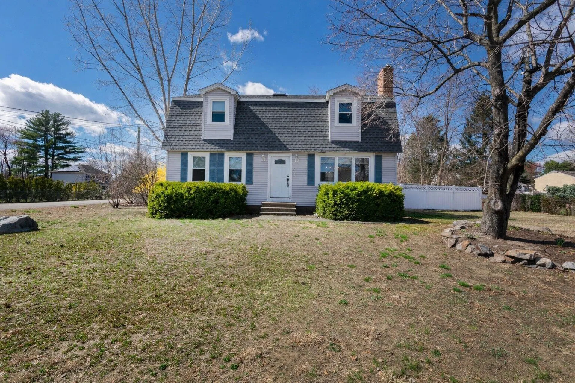 2 Forge Drive Nashua NH 03060