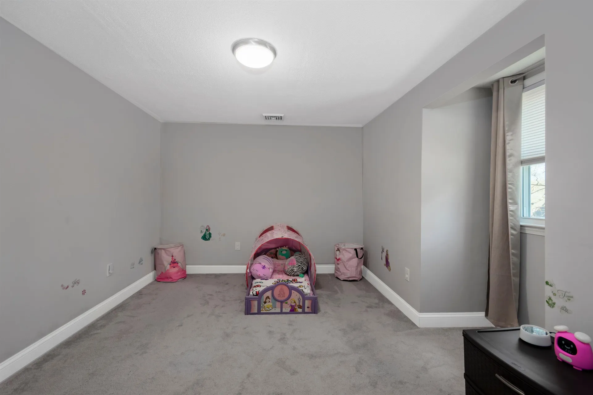 2 Forge Drive Nashua NH 03060