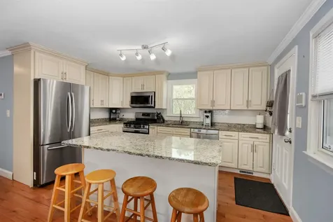 2 Forge Drive Nashua NH 03060