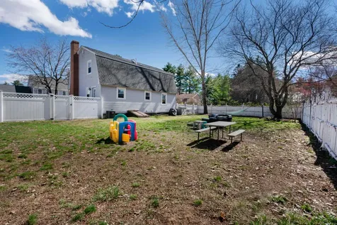 2 Forge Drive Nashua NH 03060