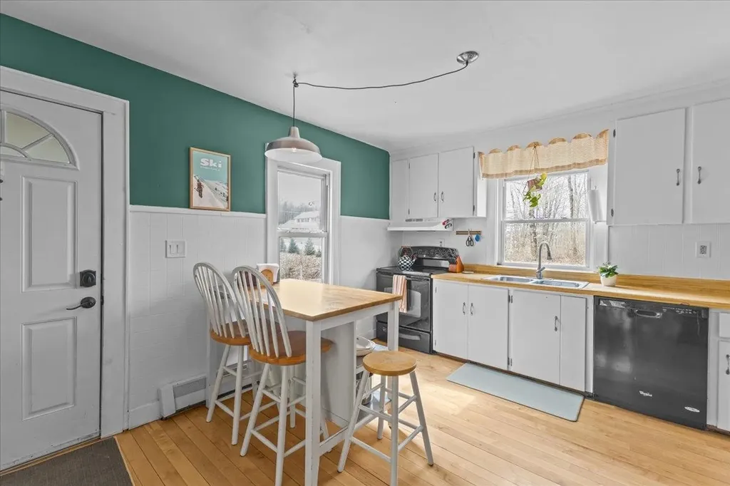 15 Morgan Road Jericho VT 05465