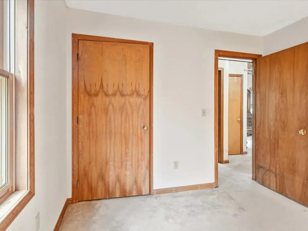 1255 Blockhouse Point Road North Hero VT 05474