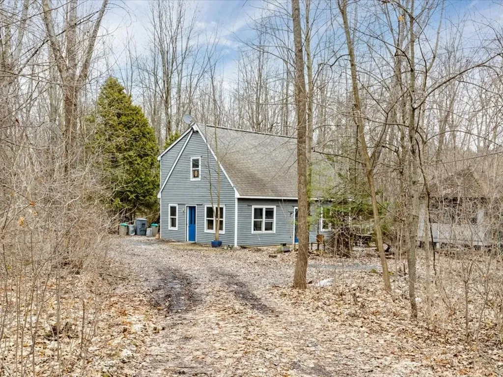 1255 Blockhouse Point Road North Hero VT 05474