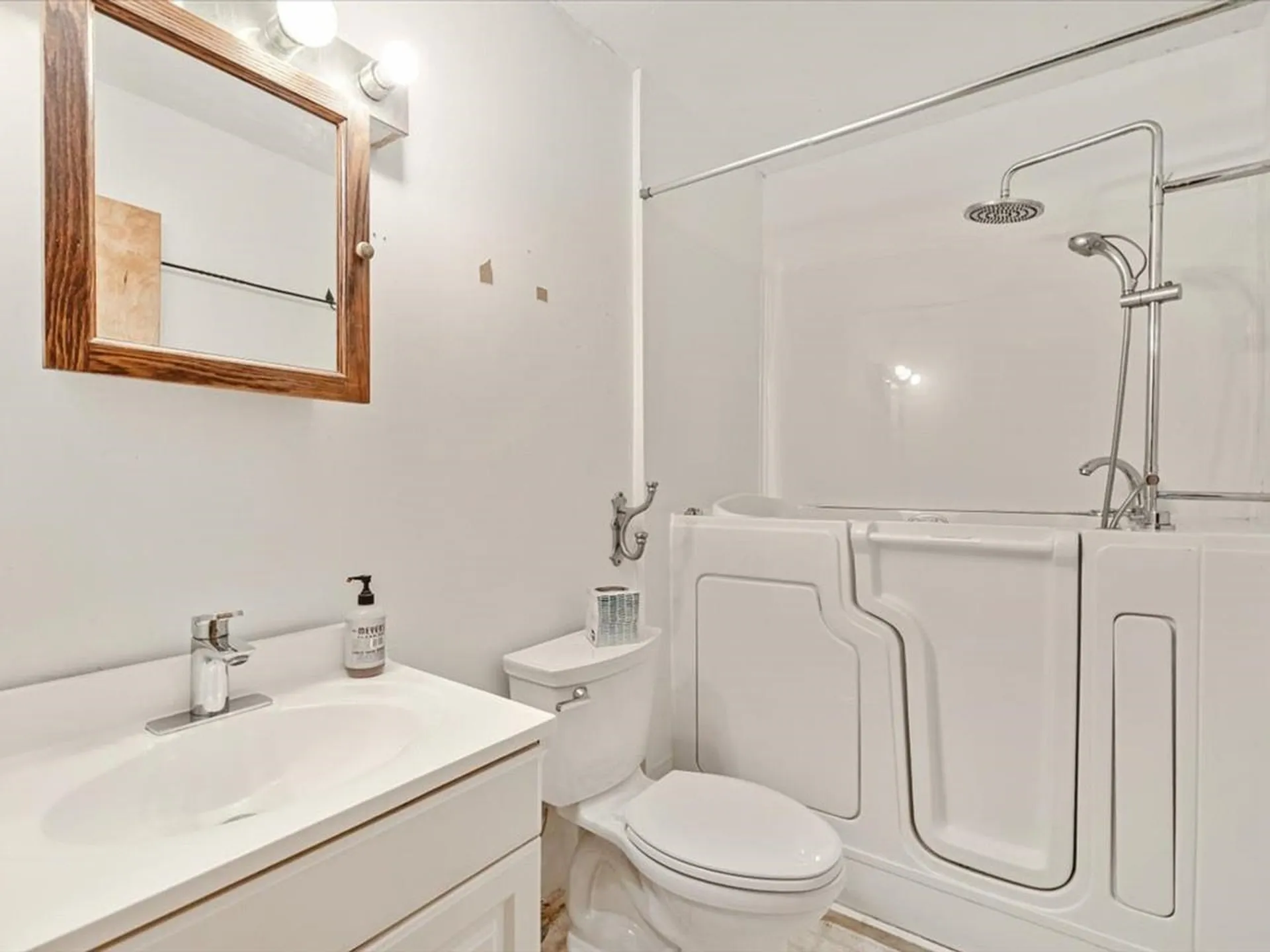 1255 Blockhouse Point Road North Hero VT 05474