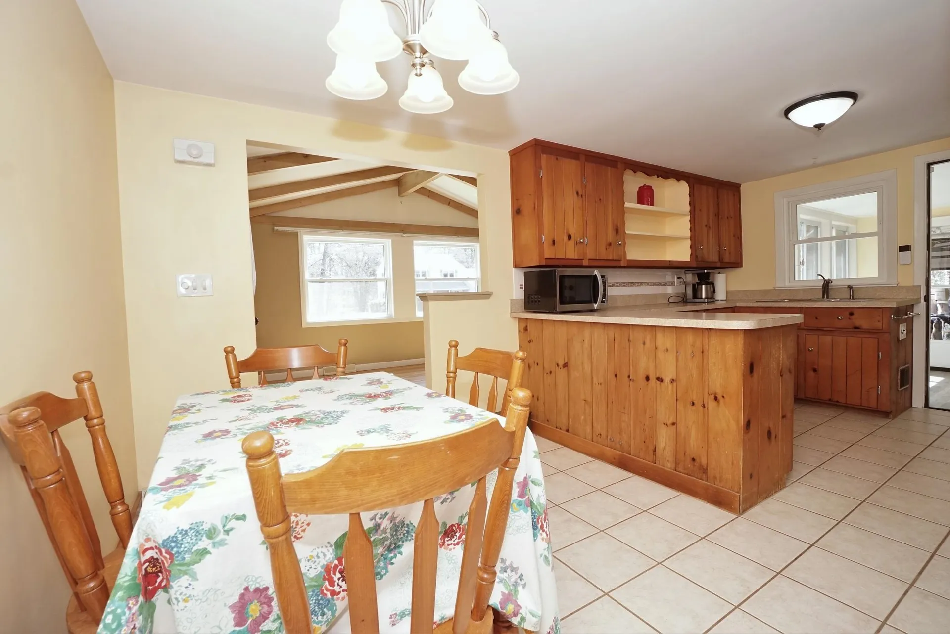 17 Rockrimmon Road Kingston NH 03848