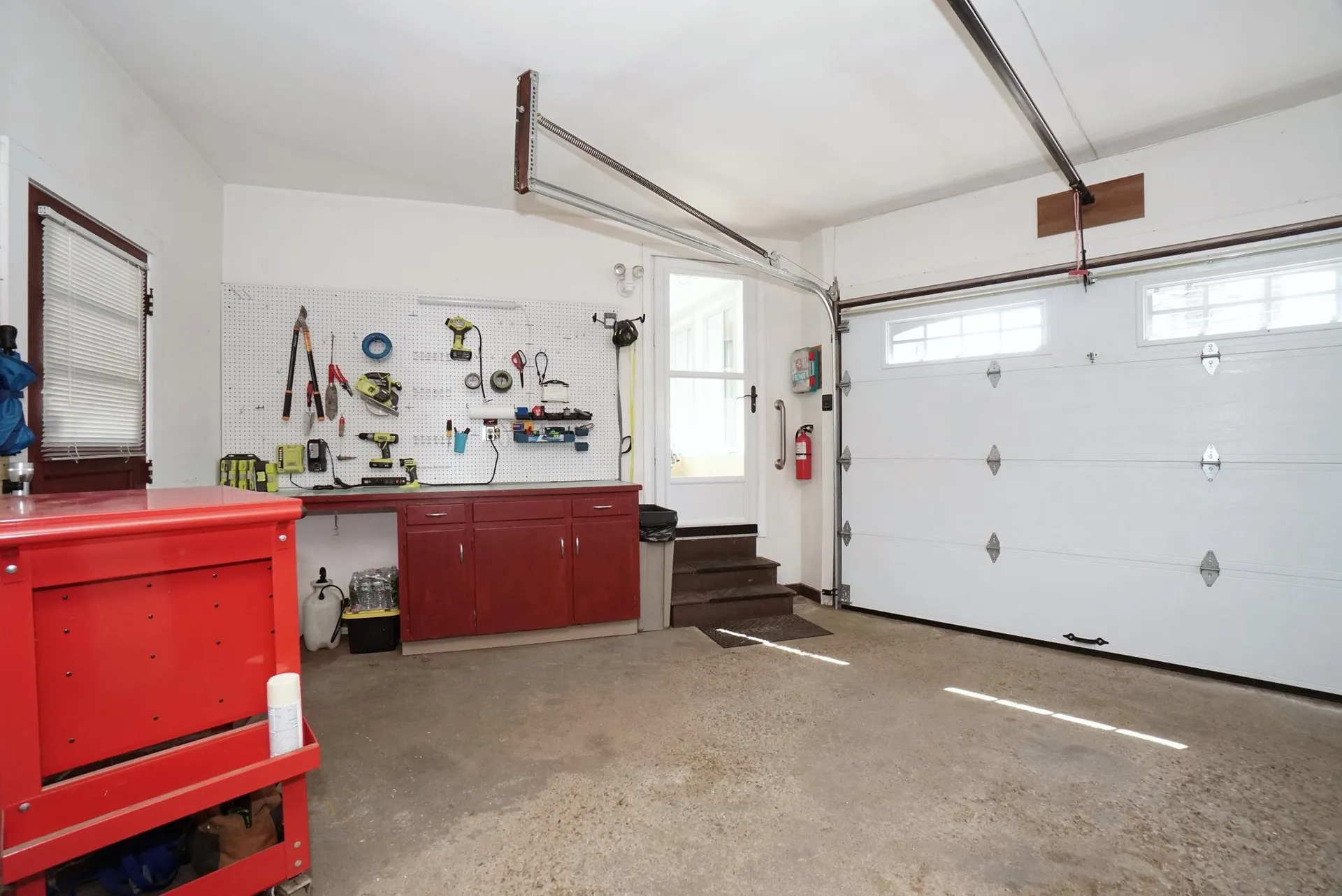 17 Rockrimmon Road Kingston NH 03848