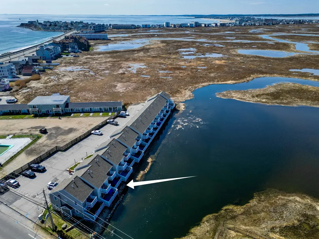 571 Winnacunnet Road Hampton NH 03842