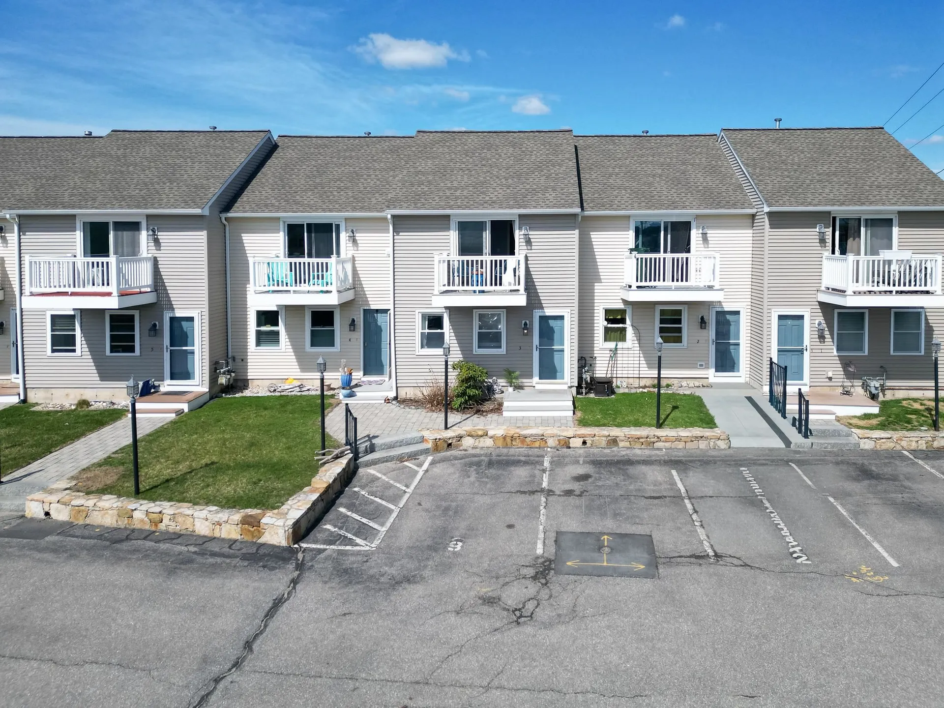 571 Winnacunnet Road Hampton NH 03842