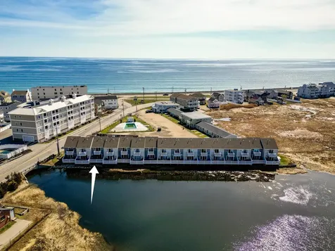 571 Winnacunnet Road Hampton NH 03842