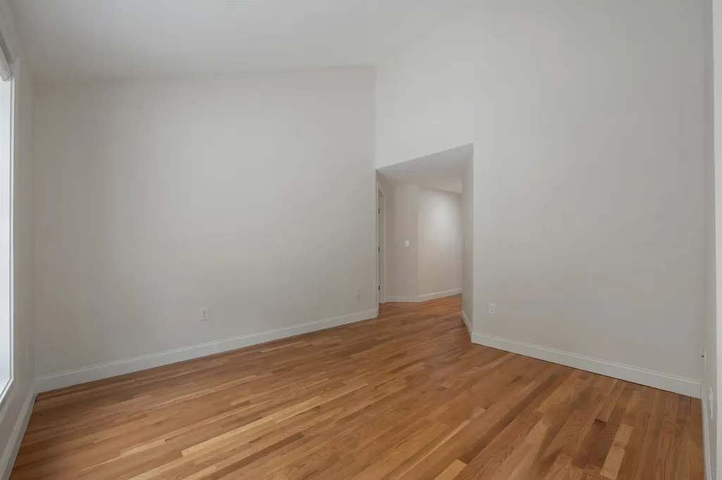 131 Hampton Meadows Hampton NH 03842