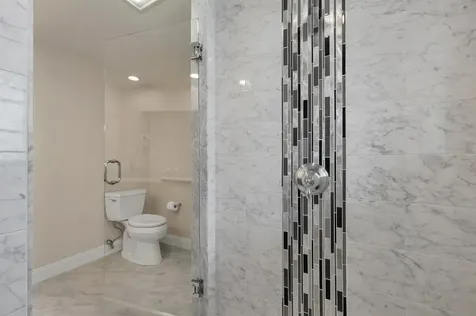 131 Hampton Meadows Hampton NH 03842