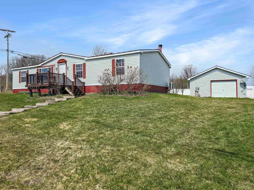 11 Bowen Lane Benson VT 05743