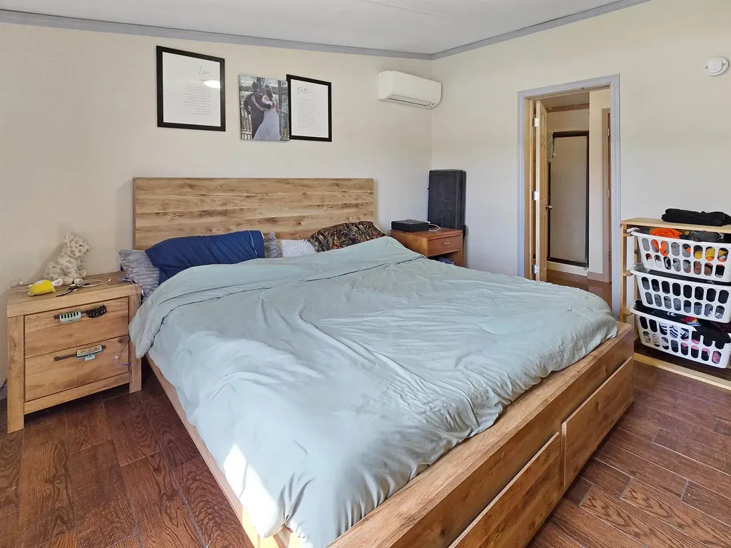 11 Bowen Lane Benson VT 05743