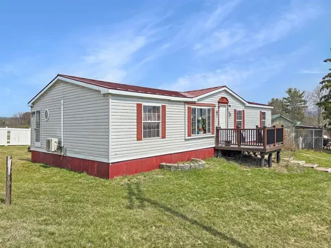 11 Bowen Lane Benson VT 05743