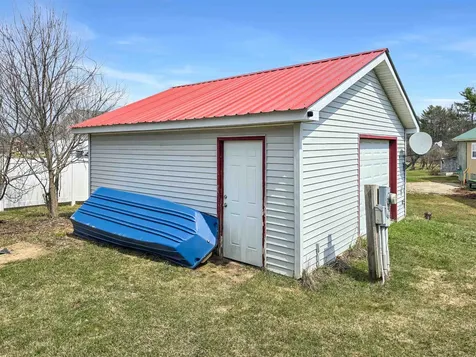 11 Bowen Lane Benson VT 05743