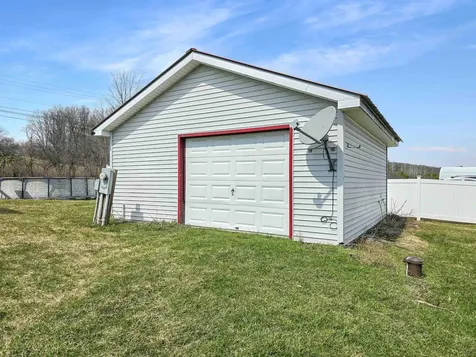 11 Bowen Lane Benson VT 05743