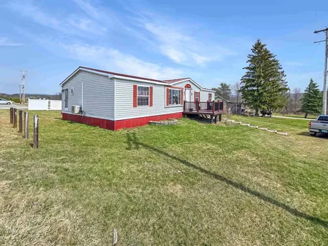 11 Bowen Lane Benson VT 05743