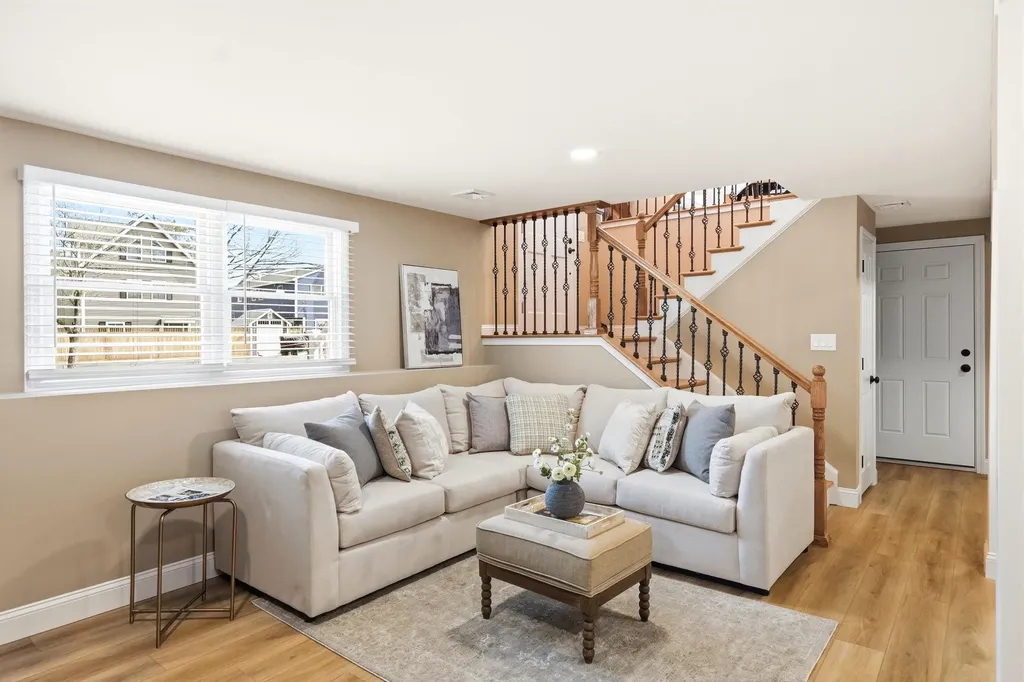 34 Shore Drive Salem NH 03079