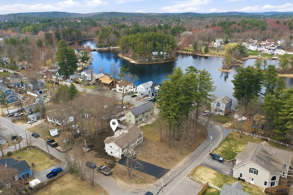34 Shore Drive Salem NH 03079