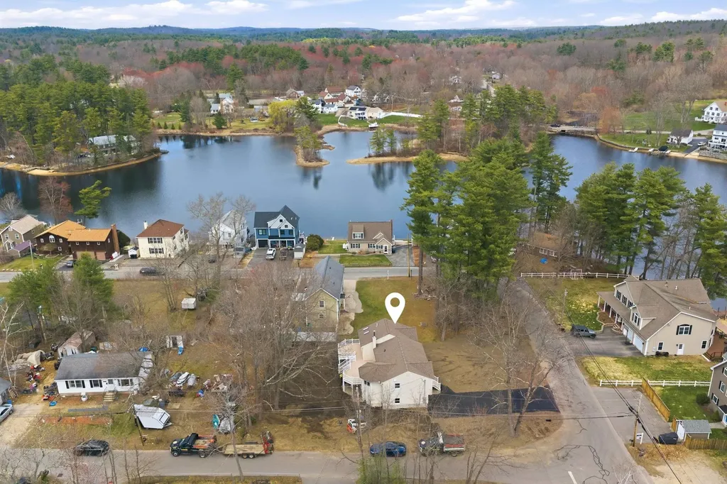 34 Shore Drive Salem NH 03079