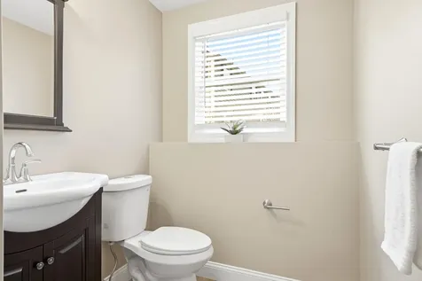 34 Shore Drive Salem NH 03079