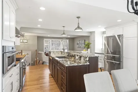 34 Shore Drive Salem NH 03079