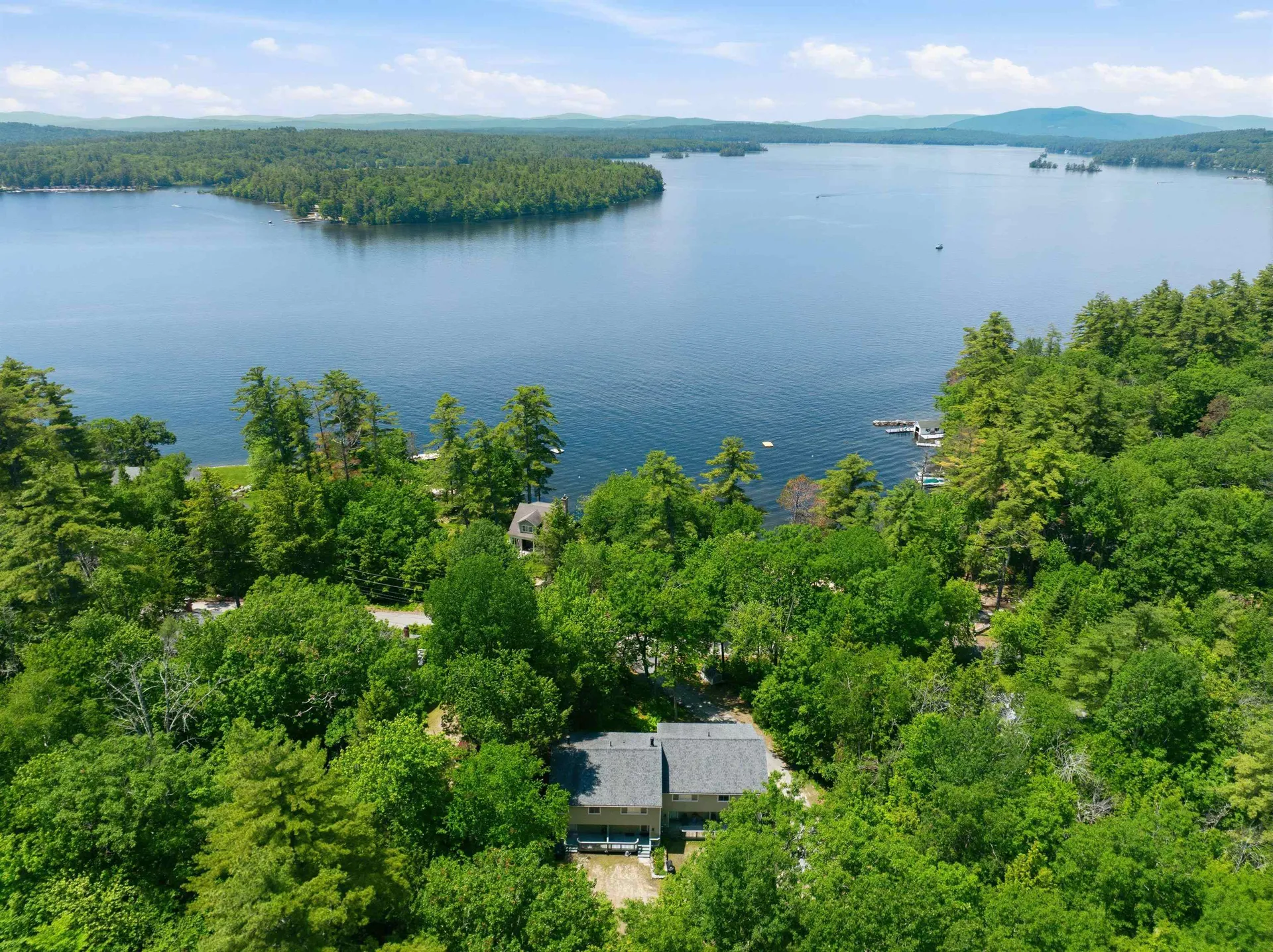 19 Wawbeek Road Tuftonboro NH 03816