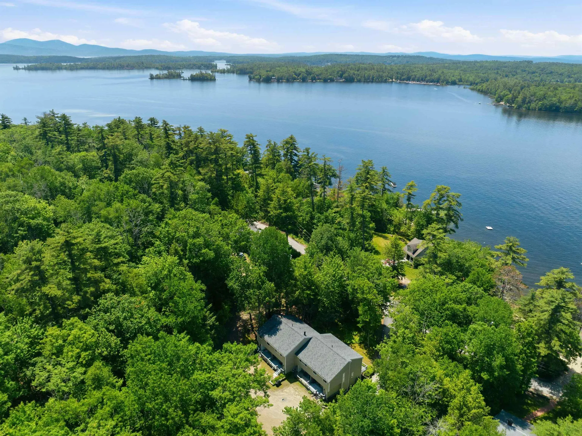 19 Wawbeek Road Tuftonboro NH 03816
