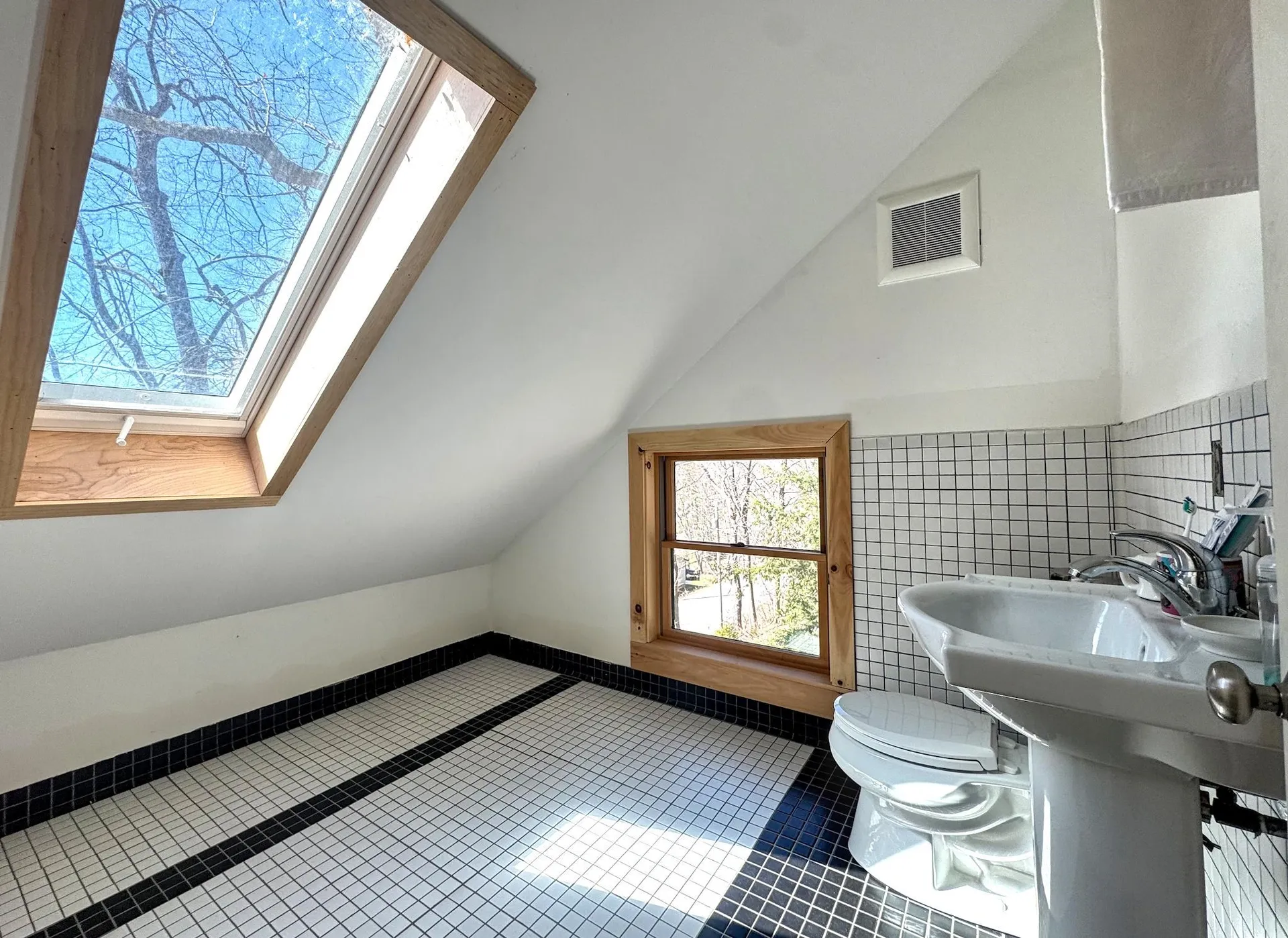 2603 North Pownal Road Pownal VT 05261-0102